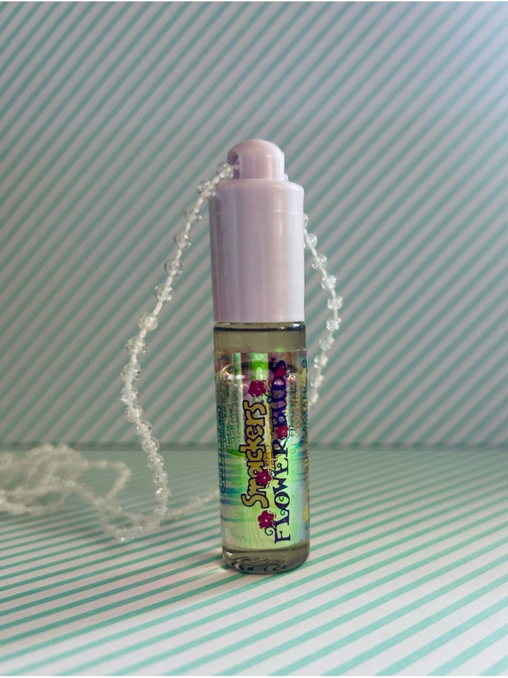 Bonne Bell Smackers Flowerbuds roll on fragrance Necklace True Honeysuckle